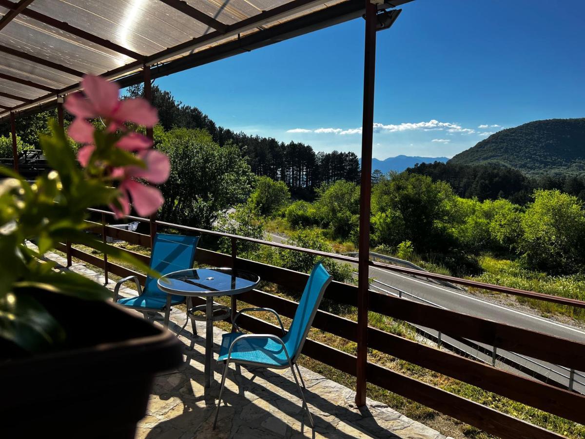 Glamping Lovcen Villa Njegusi Eksteriør billede